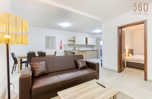 Mgarr Apartment | Beautiful 3-bed home with Greenery Views in Mgarr