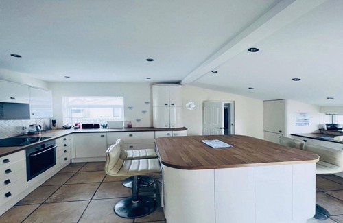 Morfa Bychan House | Beautiful 3-bed House in Porthmadog