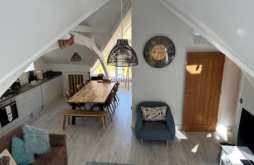 Brixham Apartment | Beautiful 3 Bed Spacious Apartment close to Brixham Harbour