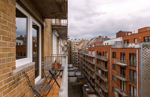 Duinbergen Apartment | Beautiful 3 bedroom apartment with sea view