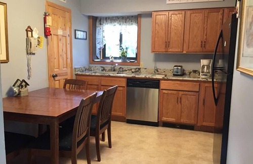 Cable Condo | Beautiful 3 Bedroom Condo in Cable WI on Lake Namakagon at Lakewood's Resort