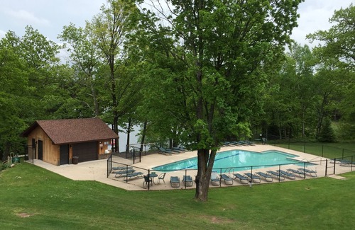 Cable Condo | Beautiful 3 Bedroom Condo in Cable WI on Lake Namakagon at Lakewood's Resort