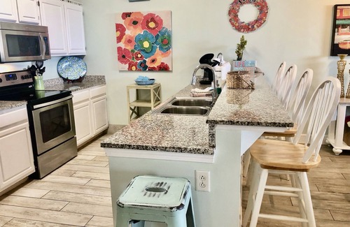 Ono Island Condo | Beautiful 3 Bedroom Condo with Huge Gulf-Front Balcony on the 3rd Floor!
