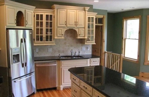 Robbinsville House | Beautiful 3+BR Lakefront Home on Lake Santeetlah - Sleeps 10