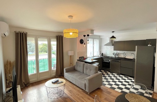 Meyzieu Centre Apartment | Beautiful 3-room apartment near EUREXPO/OL VALLÉE