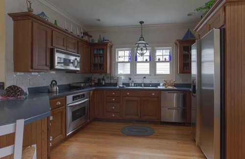 Culver House | Beautiful 3600sqft Cottage on Lake Maxinkuckee in Culver Indiana.