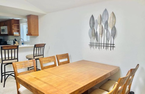 Silver Strand House | Beautiful 3bd,3 bt home, minutes from the beach