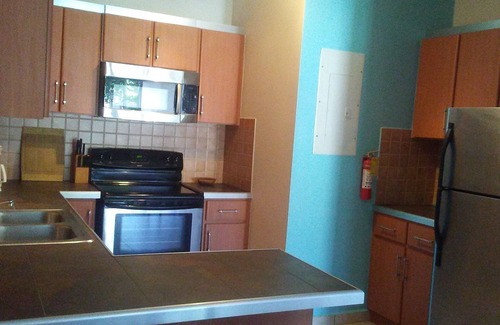 Puntas Condo | Beautiful 3BR 2BA condo one block from Sandy Beach