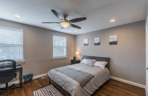 Potomac West House | Beautiful 3br 2ba House with cozy backyard by CozySuites
