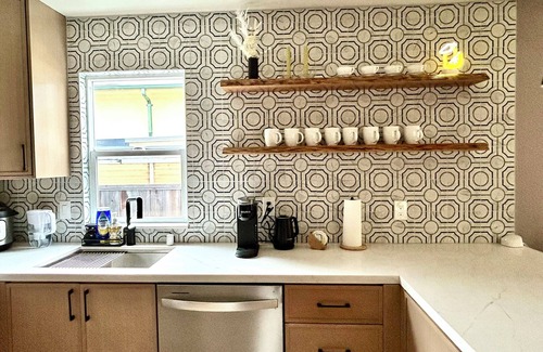 Albany House | Beautiful 3BR GEM in Albany/Berkeley