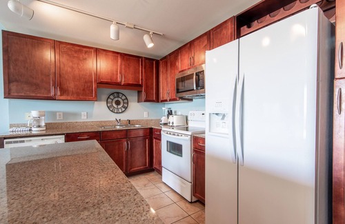 Panama City Beach Condo | Beautiful 3BR 3BA Oceanview Condo at the Laketown Wharf!