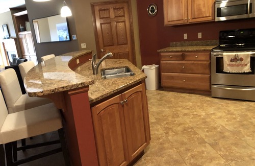 Arnolds Park Condo | Beautiful 3rd floor condo with great lake view!