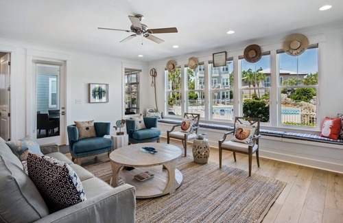 Santa Rosa Beach House | Beautiful 4 Bedroom, On the Pool, 1/2 mi to beach, Cruiser Bikes!