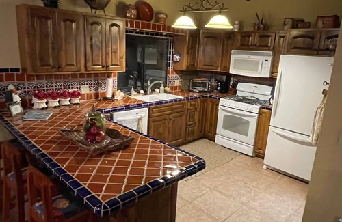 Las Conchas House | Beautiful 4 bedroom home with spectacular ocean views
