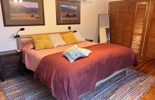 Aztec House | Beautiful 4-bedroom historic building in the heart of the Four Corners