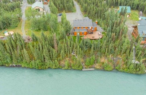 Funny River House | Beautiful 4 Bedroom Home secluded on the Kenai River with improved road access