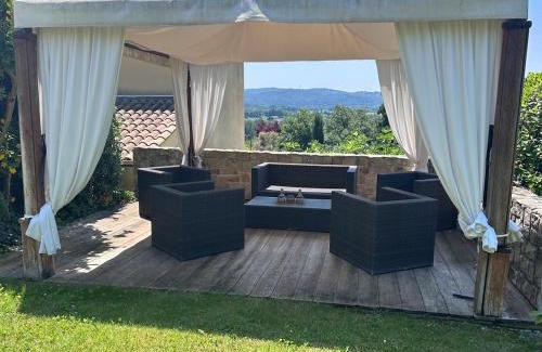 Cadenet Villa | beautiful 4 bedroom villa, pool, Luberon
