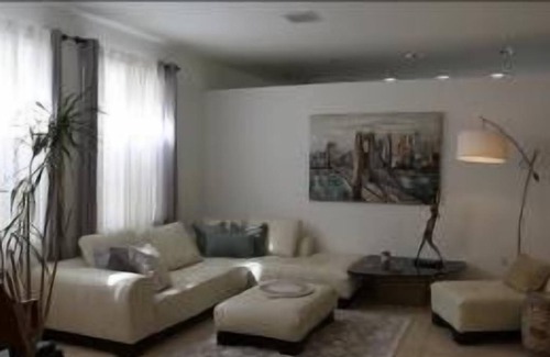 Jog Road Apartment | Beautiful 4 Br. Single family (230645) by Houzlet