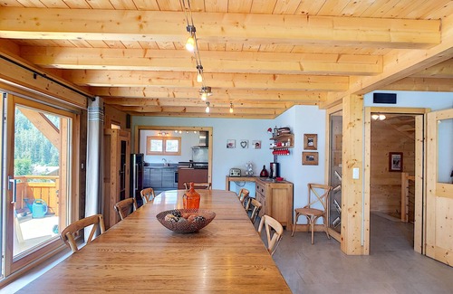 Chatel Ski Chalet | Beautiful 4* Chalet for 14/15 people, very comfortable with jacuzzi in Châtel