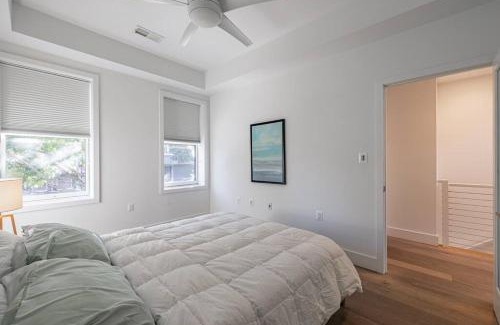 Southeast House | Beautiful 4BR Entire House in DC