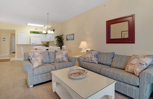 Miramar Beach Condo | Beautiful 4th Floor Condo, Bunk Room, Beach Service, Great for families!