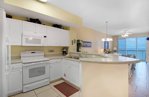 Miramar Beach Condo | Beautiful 4th Floor Condo, Bunk Room, Beach Service, Great for families!