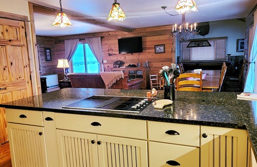 Coalmont House | Beautiful 5 BDRM mountain home on working bison ranch in North Park, CO.