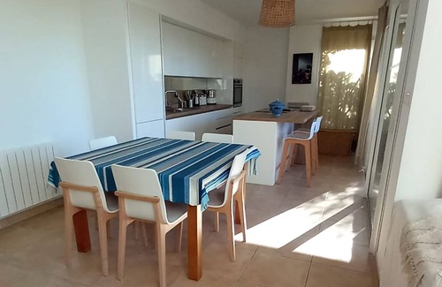 Portigliolo Villa | Beautiful 5-bedroom architect-designed house with sea view and swimming pool