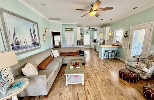 Surfside Beach House | Beautiful 5 bedroom. September dates Ocean lakes extra lot! Plenty parking!