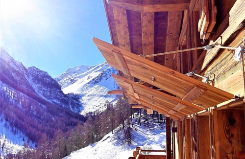 Grimentz Apartment | Beautiful 5 Bedroom Chalet with Sauna Grimentz - By Mrs Miggins