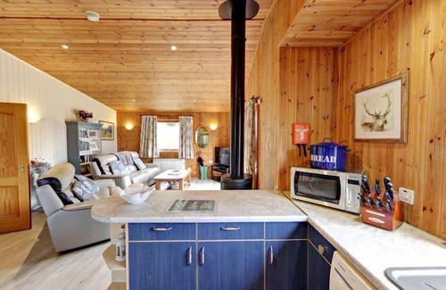Crianlarich Ski Chalet | Beautiful 5 star, 2 bedroom, 2 bathroom chalet with stunning views and wood burning stove