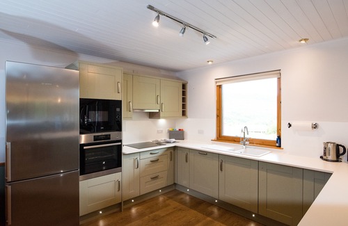 Crianlarich Ski Chalet | Beautiful 5 star chalet with sauna and spa bath