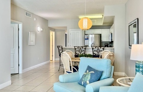 Miramar Beach Condo | Beautiful 6th Floor New LR furniture, 2BR/2BACondo- 2 King BR, 2 BA , BUNK ROOM!
