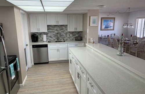 Ormond-by-the-Sea Condo | Beautiful 7th floor Beach Front Ocean View Condo