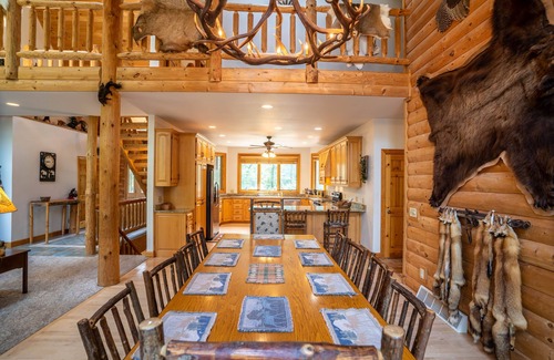 Wild Rose House | Beautiful 8000 Sq. Ft. Log Home With 250 Feet Of Private Frontage on Kusel Lake