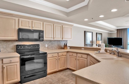 Orange Beach East Condo | Beautiful 9th Floor Views! Gorgeous, Phoenix IX!