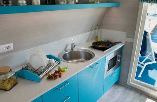 Lignano Sabbiadoro House | Beautiful apartment in villa for 6 people with WIFI, A/C, pool, TV, terrace and pets allowed