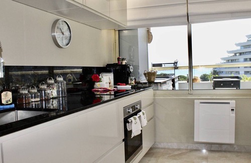 Villeneuve Loubet Beach Apartment | Beautiful air-conditioned apartment with terrace and garden in Villeneuve Loubet Beach