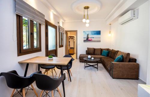 Aliki House | Beautiful Alice Luxury Suites
