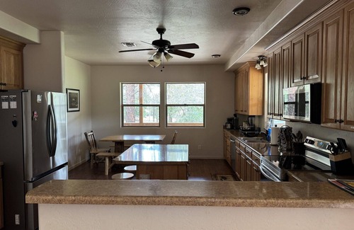 Eagar House | Beautiful Alpine Property on 40 Acres