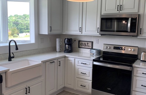 Travelers Rest House | Beautiful and clean 3 bedrooms 2 baths home in Travelers Rest. Welcome! 😄