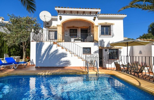 Cometa Villa | Beautiful and classic villa in Senija, on the Costa Blanca, Spain with private pool for 4 persons