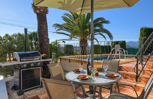 Cometa Villa | Beautiful and classic villa in Senija, on the Costa Blanca, Spain with private pool for 4 persons