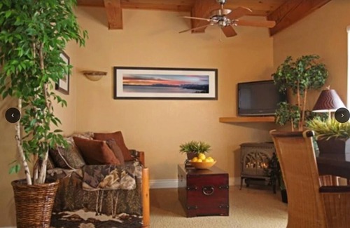 Tahoe Village Condo | Beautiful and Majestic South Lake Tahoe. Near Heavenly Valley Ski Resort!