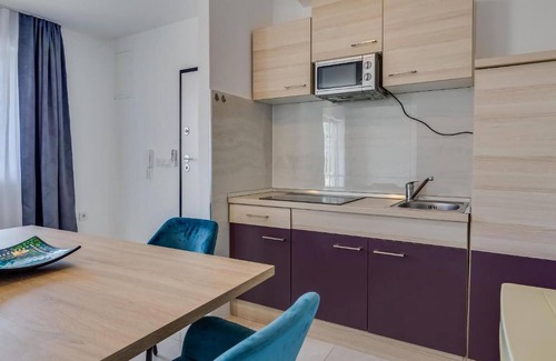 Starigrad Apartment | Beautiful and modern apartment with stunning sea views.