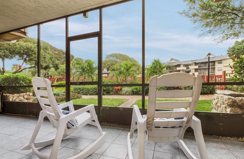 Park Shore Condo | Beautiful and relaxing 2BR/2BA, unit #116