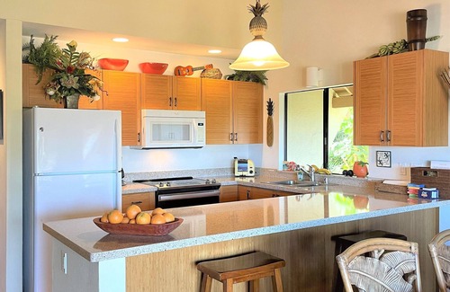 Kihei Condo | Beautiful and Serene Maui Kamaole Condo I-209