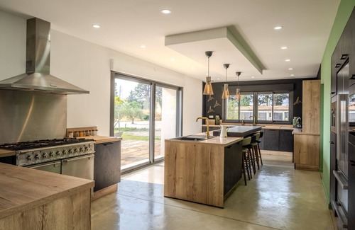 Orange Other | Beautiful and spacious mas in Provence