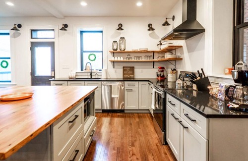 St. Louis House | Beautiful and Spacious 3BR Newly Renovated Home