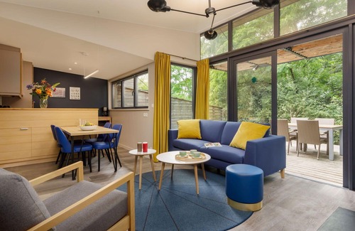 Chaumont-sur-Tharonne House | Beautiful apartment in villa for 4 guests with pool, WIFI, hot tub, TV, terrace and parking